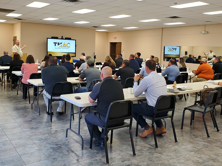 manufacturers attending lean training